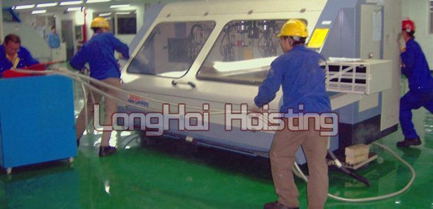 精密大理(li)石鑽孔機搬(ban)運現(xian)場(chang)實(shi)拍(pai) 精(jing)密大理石(shi)鑽孔機(ji)搬(ban)運(yun)現(xian)場實(shi)拍