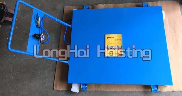 平(ping)闆(ban)氣墊搬運車(che)正麵 平闆(ban)氣(qi)墊(dian)搬(ban)運車(che)正(zheng)麵